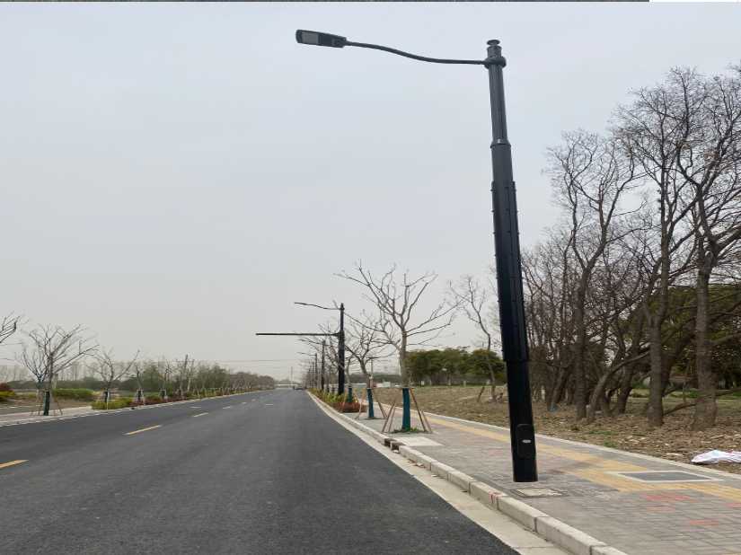 北京上海综合杆 太阳能路灯工程